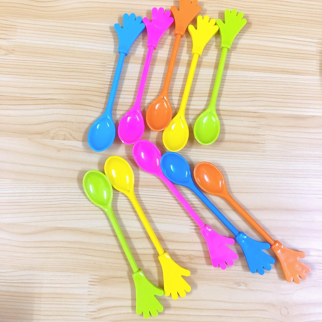 Combo 5 muỗng 20cm hình bàn tay nhựa pha chế đuôi nhiều màu- thìa bar que khuấy sinh tố - Hand spoon