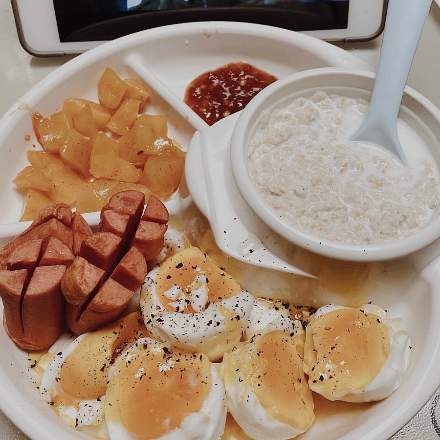 Đĩa Ăn Chia Ngăn Tiện Lợi