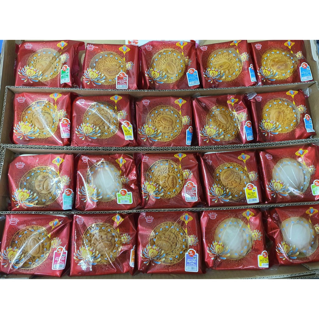 Bánh Trung thu Kinh đô (kèm hộp)