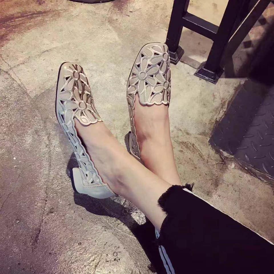 G12 - GIÀY BÚP BÊ THIẾT KẾ HOA CỰC XINH (MŨI TRÒN) Màu BE SIZE 36