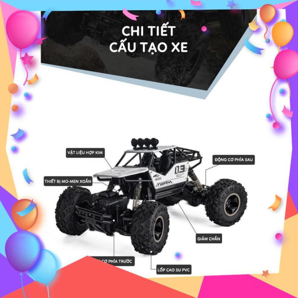 [hàng siêu hot] Freesship_ Xe Điều Khiển Từ Xa Rock Crawler 2 Cầu, Độ Bên Cao, Chống Va Đạp, Không Rò Rỉ.