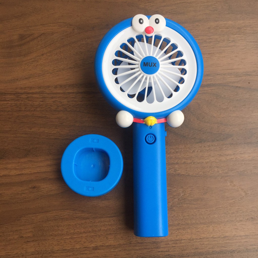 Quạt cầm tay Doremon LOẠI TO có đèn, pin sạc có đế để bàn nhập mã" TONGMO10 "giảm 10k | BigBuy360 - bigbuy360.vn