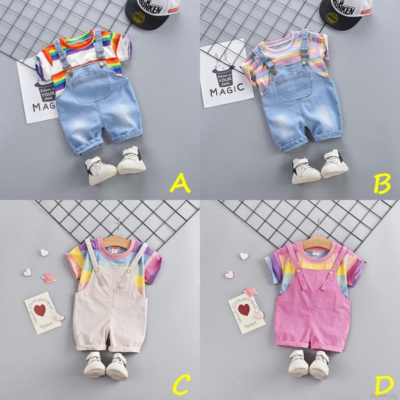 Áo in hình cầu vồng và quần yếm phong cách Hàn Quốc cho bé