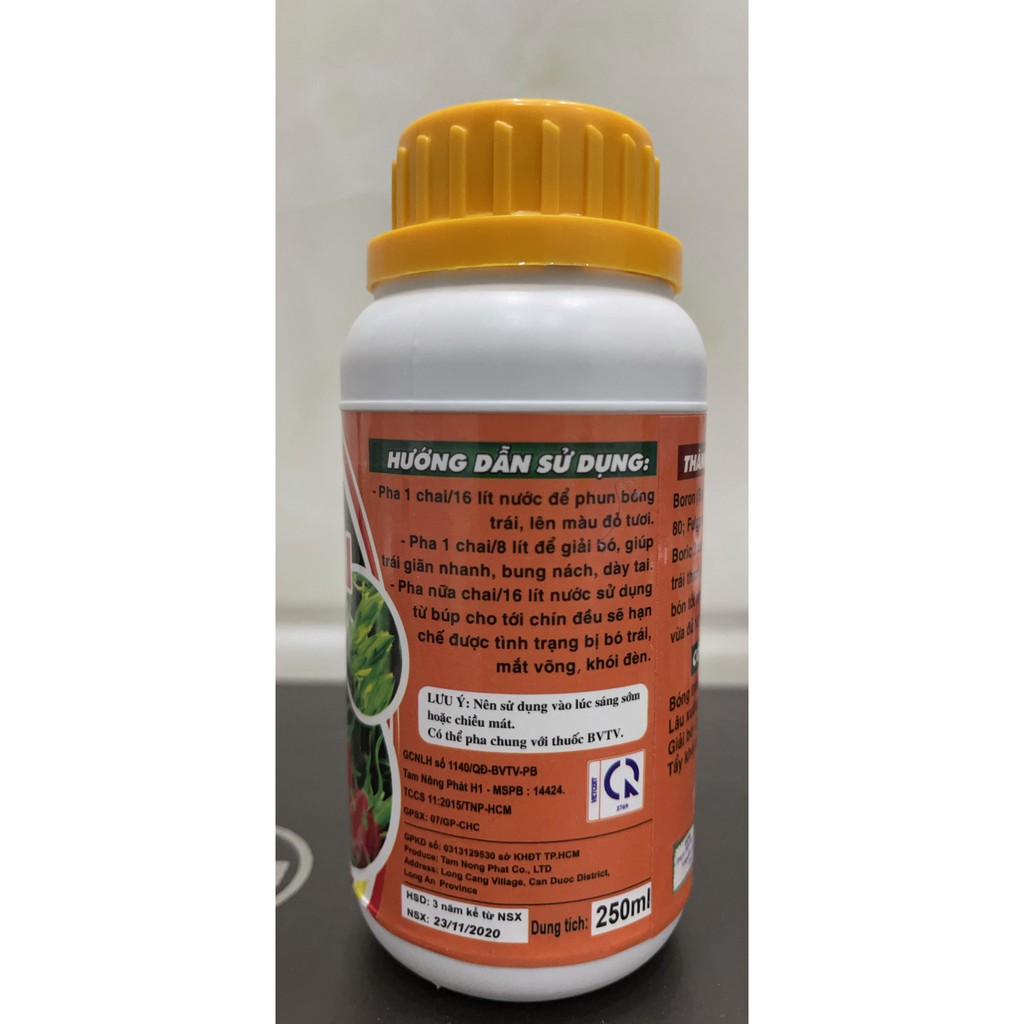 Phân Bón Chuyên Thanh Long - Chuyên Gia Bóng Trái - Đặc Biệt Tẩy Khói Đèn - Chai 250ml
