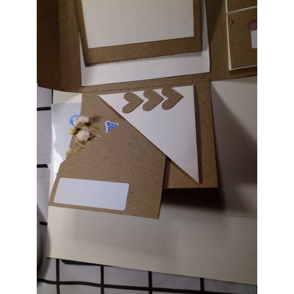 3110 thiệp handmade gắn hình