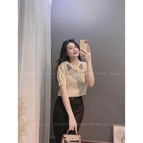 Áo croptop len mỏng cổ in hoa siêu xinh
