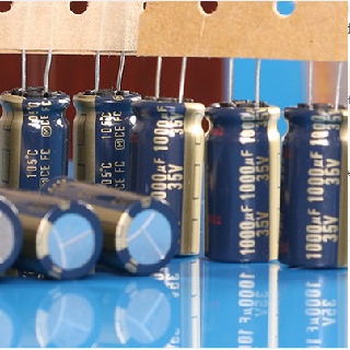 A09 Tụ điện 35V 1000UF 12.5x25MM (1con)