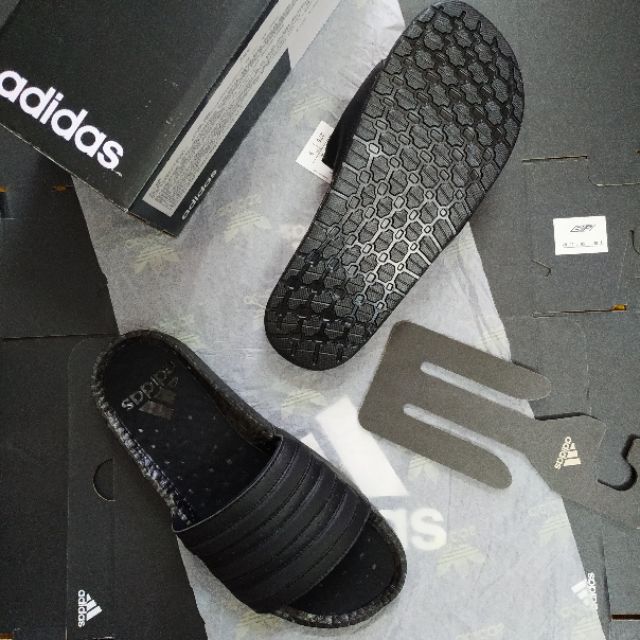 Dép Quai Ngang Thể Thao Adilette Boost All Black