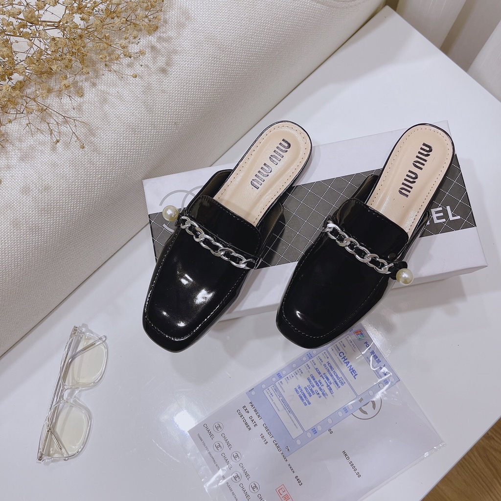 Dép sục nữ mũi vuông phối dây xích hottrend