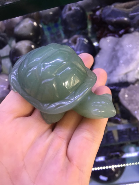 Rùa phong thủy đá T.A xanh chế tác chạm thủ công hoàn toàn thiên nhiên