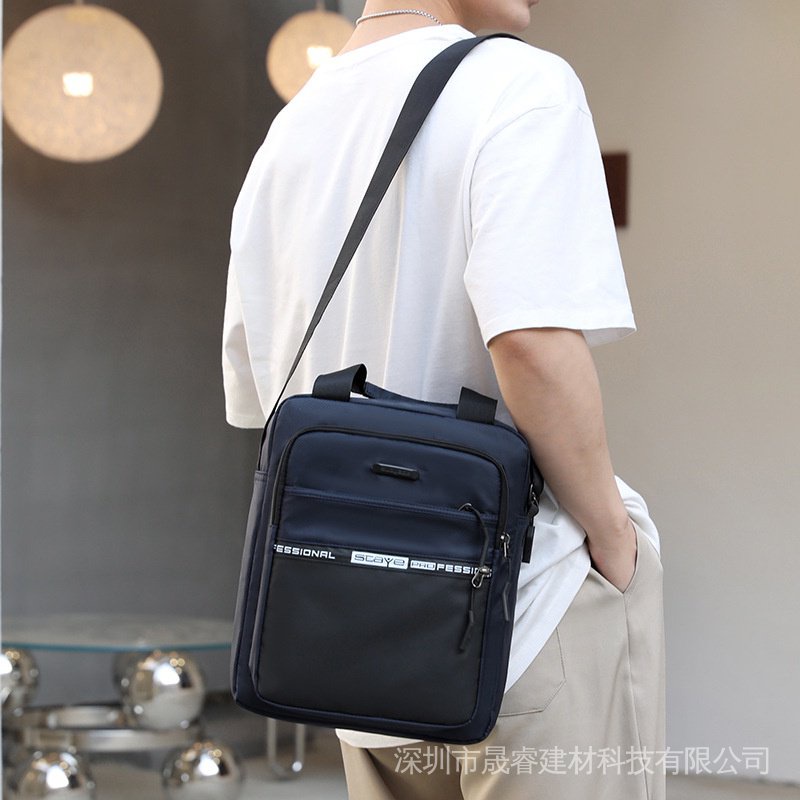 Túi đeo chéo vai cỡ A4 thời trang sành điệu tùy chọn màu sắc dành cho nam