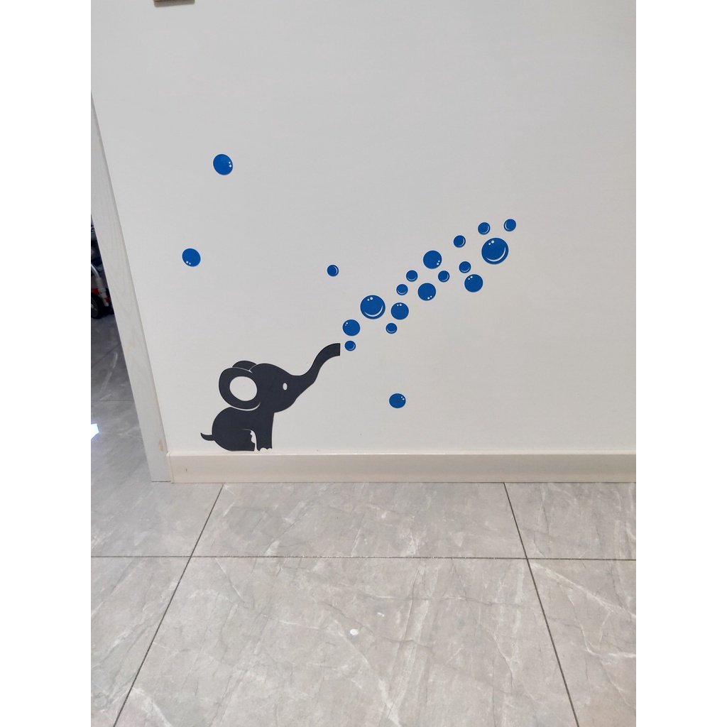 Tranh dán tường mica 3d decor khổ lớn chú voi xám thổi bong bóng ngộ nghĩnh trang trí mầm non Nhiều Size - EPeBen