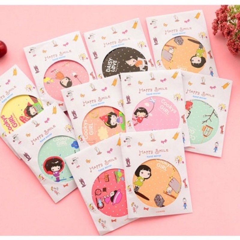 Combo 5 Chiếc Gương Mini Cầm Tay Tiện Lợi Trang Điểm Bỏ Túi Mang Đi Học Du Lịch - Giao Màu Ngẫu Nhiên
