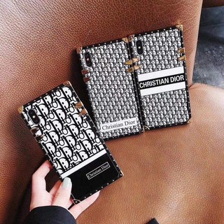 Ốp lưng vuông Dior kèm dây
