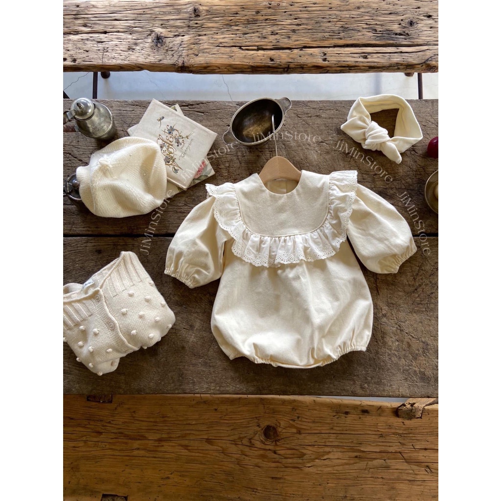 Anne Bodysuit Viền ren nội địa hàn quốc dành cho bé gái màu Đen, Trắng