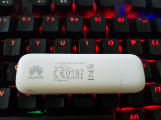 USB DCOM 4G HUAWEI E3372S TỐC ĐỘ TỐI ĐA 150Mbps- CÓ PHẦN MỀM RAS MODEM