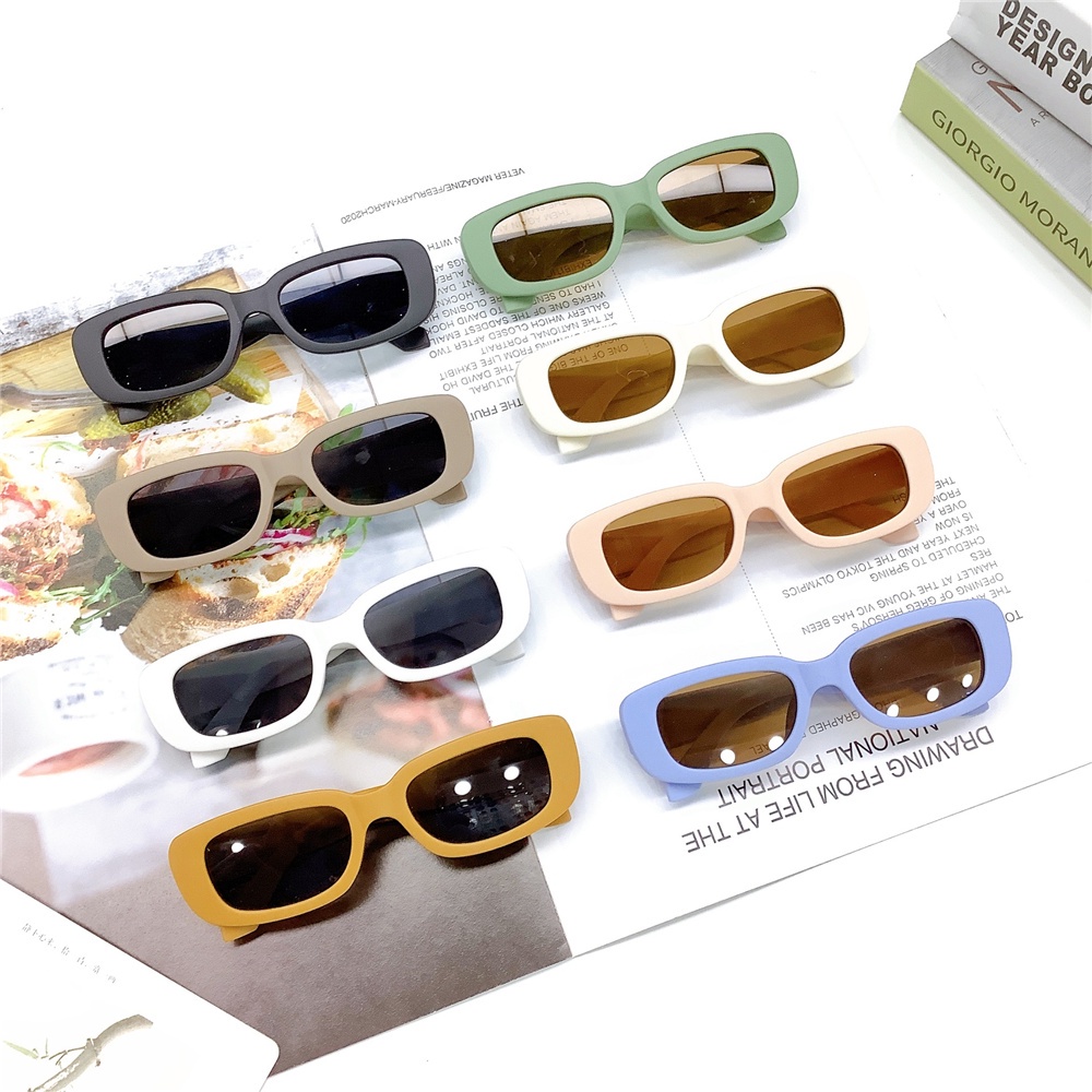 Kính Mát Tròng Vuông Chống Tia UV Hình Gấu Hoạt Hình Dễ Thương Cho Bé