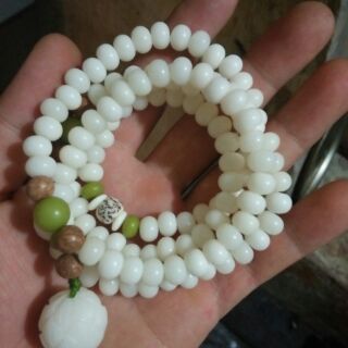 Bồ đề ngọc bích