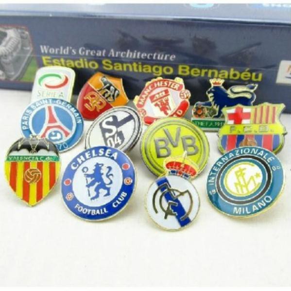 Huy hiệu bóng đá Manchester united Arsenal Chelsea Liverpool Real Madrid Barcelona