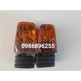 xi nhan trước đầu vuông xe ba gác - ba bánh hàng tốt