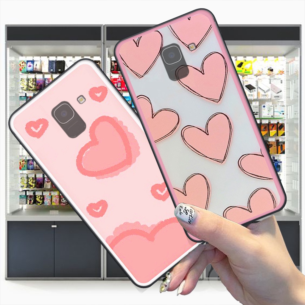 Ốp Samsung J6 2018 / J6 Plus / J8 / J6+ in hình trái tim caro đen trắng , hồng cute xinh xắn dễ thương