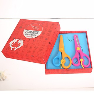 Bộ Đồ Chơi Cắt Giấy Thủ Công Cho Bé.(240 Tờ & 2 Kéo) ( Gía tốt )