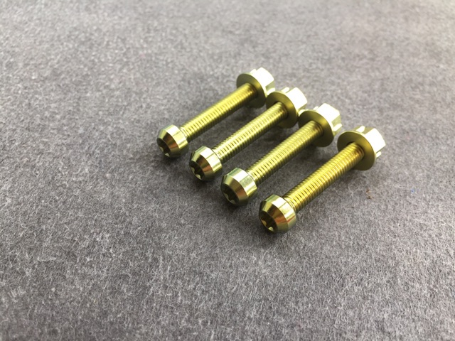 Ốc cốt gác chân 6li40 GR5 trụ và tán 6li dành cho tất cả các xe máy
