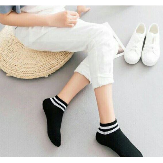 SET 10 Tất Hàn Quốc Cổ Thấp Kẻ Sọc Nhiều Màu