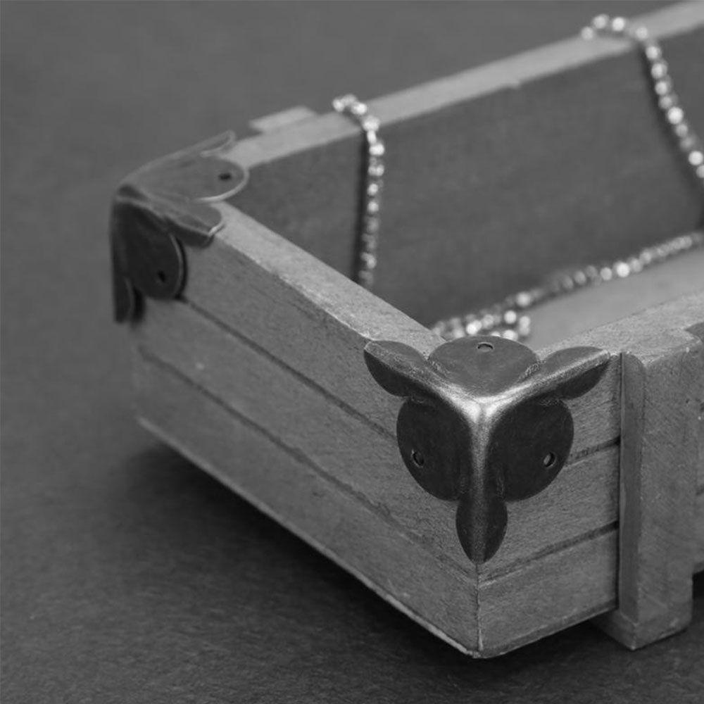 Phụ Kiện Bảo Vệ Góc Hộp Rượu Vang Bằng Đồng Phong Cách Cổ Điển