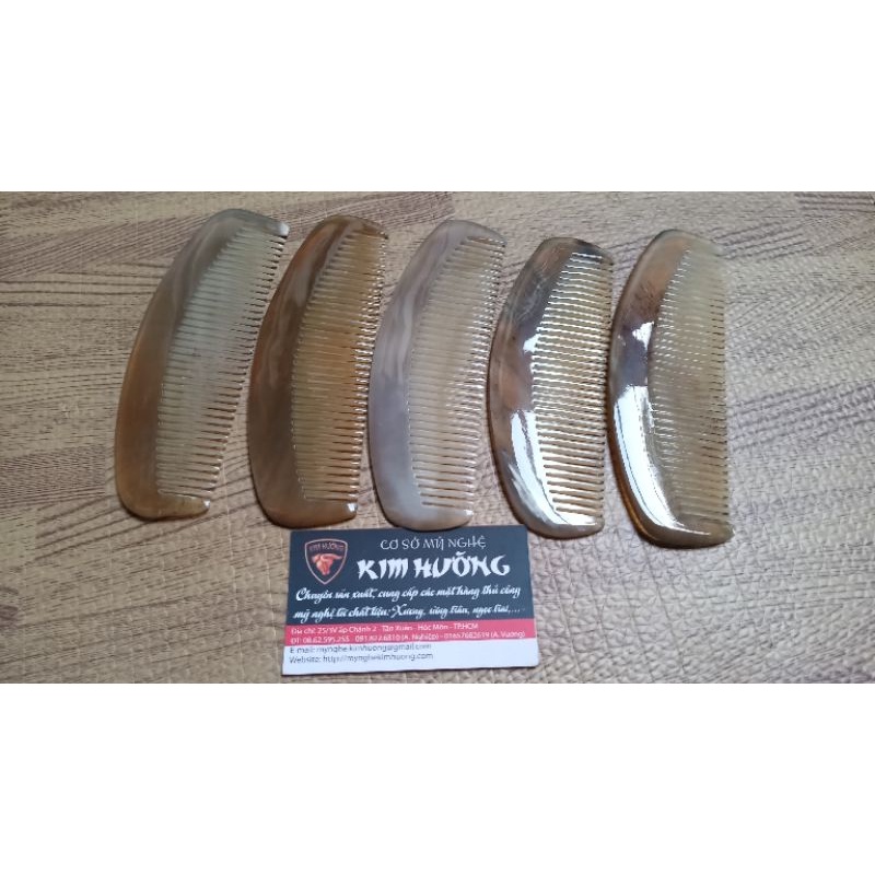 Mẫu Lược sừng bò ,lược nam trung