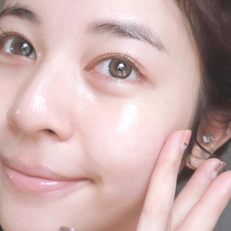 Có sẵn - Tinh chất dưỡng ẩm, cấp nước cho da VICHY 89 Mineral Serum 50ml, 75ml giúp da căng mịn, chống lão hoá