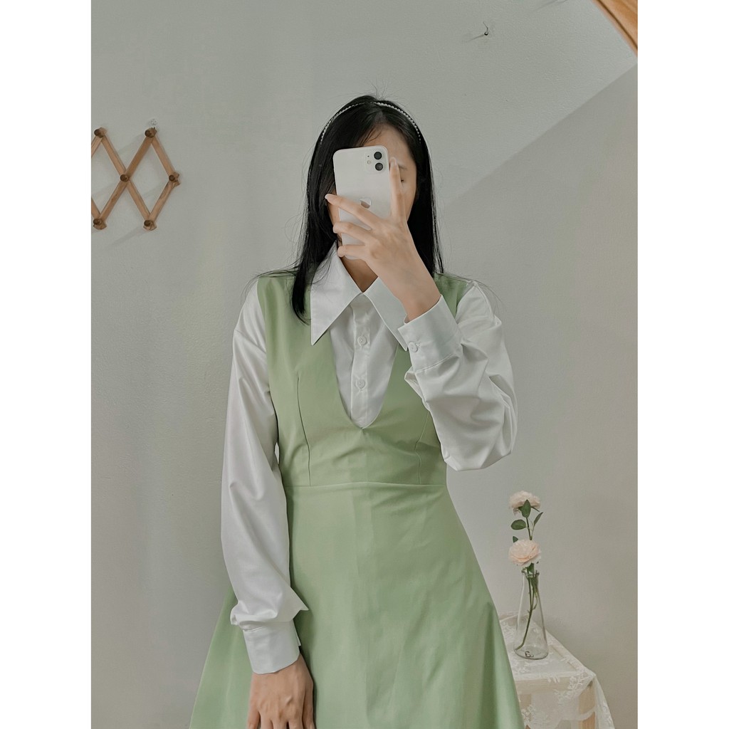Set váy yếm kaki kèm áo sơ mi dài tay phong cách thanh lịch | BigBuy360 - bigbuy360.vn