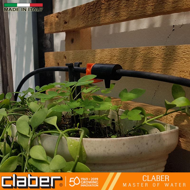 Bộ tưới nhỏ giọt Claber ,lắp bằng tay, dùng tưới nhỏ giọt cho 20 chậu cây DRIPKIT20TC