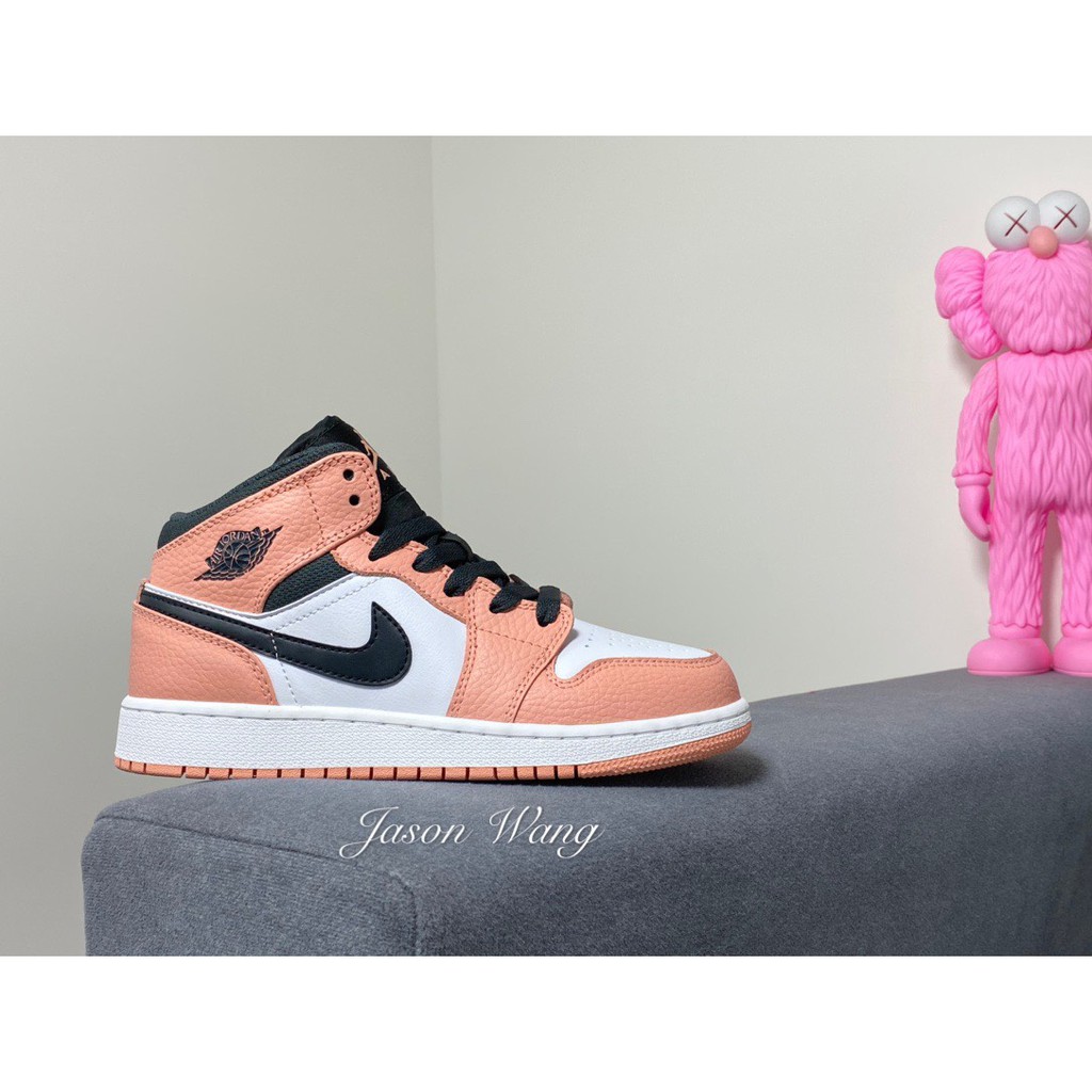 [ 𝙊𝙍𝘿𝙀𝙍 ] Giày Air Jordan 1 màu hồng phấn cổ vừa size nữ