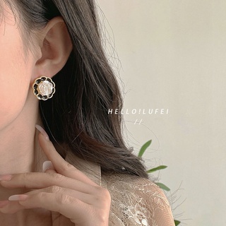 Bông tai nữ hoa hồng dáng tròn xinh xắn thanh lịch dễ thương mẫu mới nhất BT65