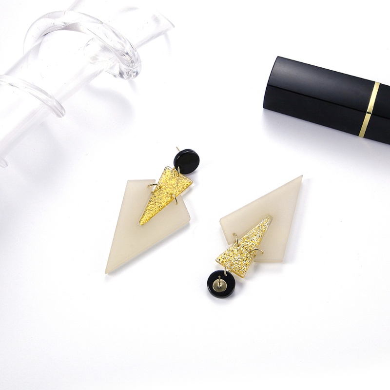 Khuyên Tai Nữ Trang Dáng Dài Tạo Hình Độc Đáo Mới