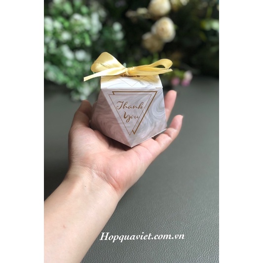 Set 50 hộp quà cưới thiết kế vân đá cực đẹp D1