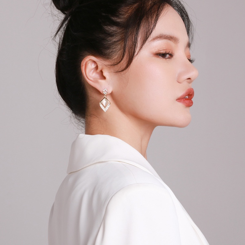 Khuyên Tai Dáng Dài Đính Đá Kim Cương 2022 Thời Trang Mới Hàn Quốc Cao Cấp Cho Nữ