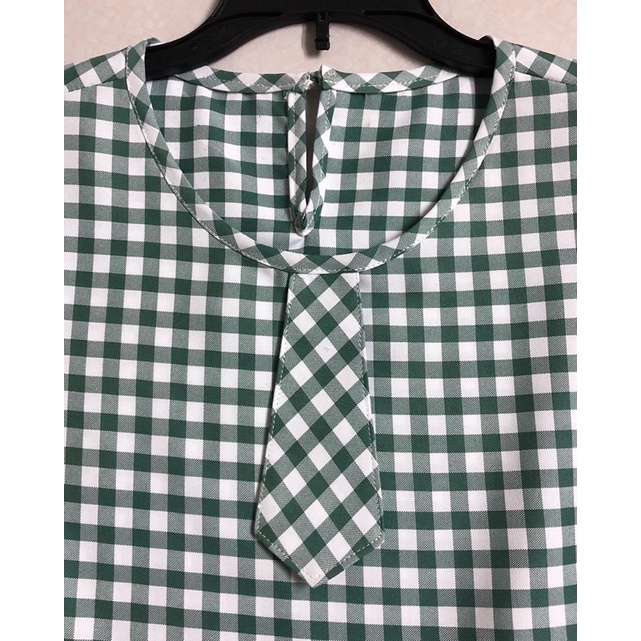Áo babydoll caro xanh tay phồng cổ cà vạt tặng kèm scrunchie cùng màu