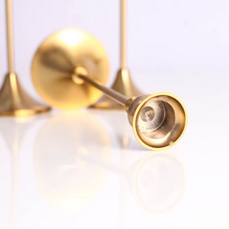 Giá Đỡ Đèn Cầy Bằng Kim Loại Màu Vàng Phong Cách Châu Âu Sang Trọng Trang