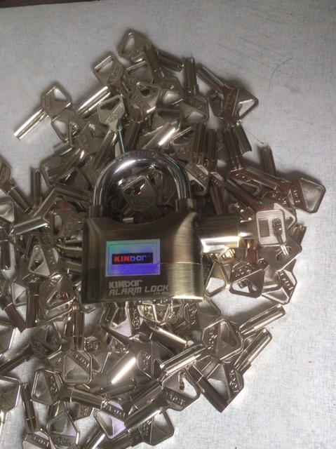 Ổ khoá KINBAR hú chống trộm gồm 50 CHÌA phụ