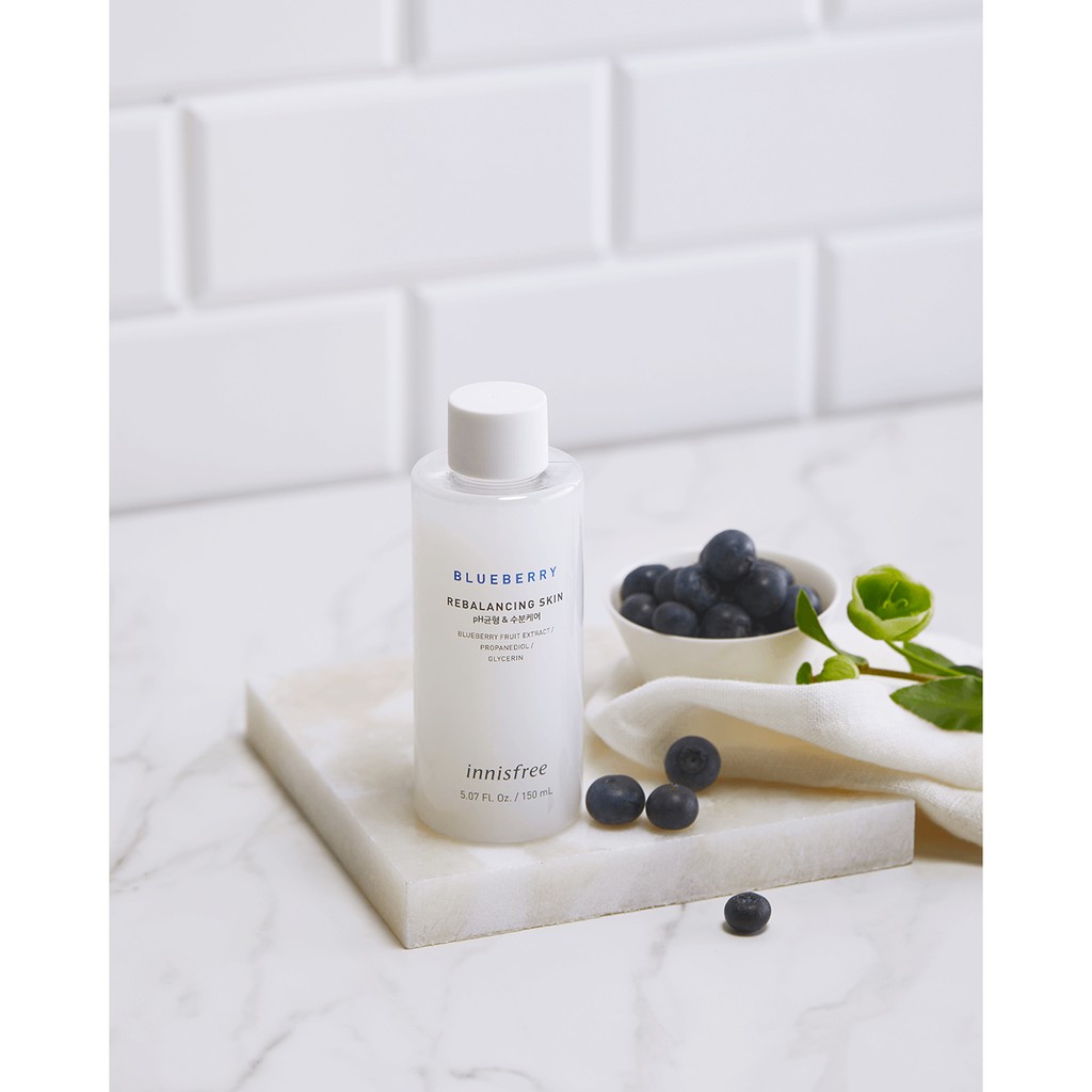 NƯỚC HOA HỒNG CHIẾT XUẤT VIỆT QUẤT INNISFREE BLUEBERRY REBALANCING SKIN 150ML