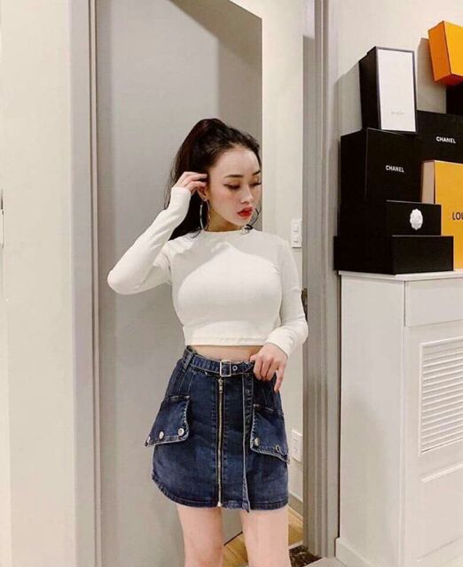 Áo croptop tay dài( 65 kí xuống vừa)