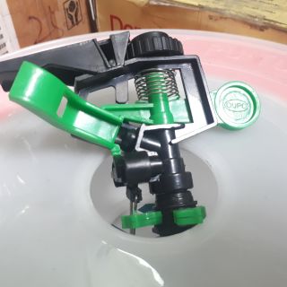 Béc tưới cây tự động xoay 360 độ bằng nhựa
