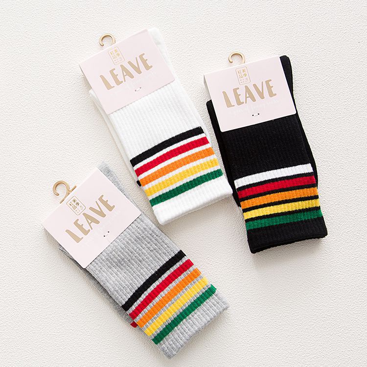 Vớ WAFNHA D27 cotton thể thao kẻ sọc cầu vồng thời trang cho nữ