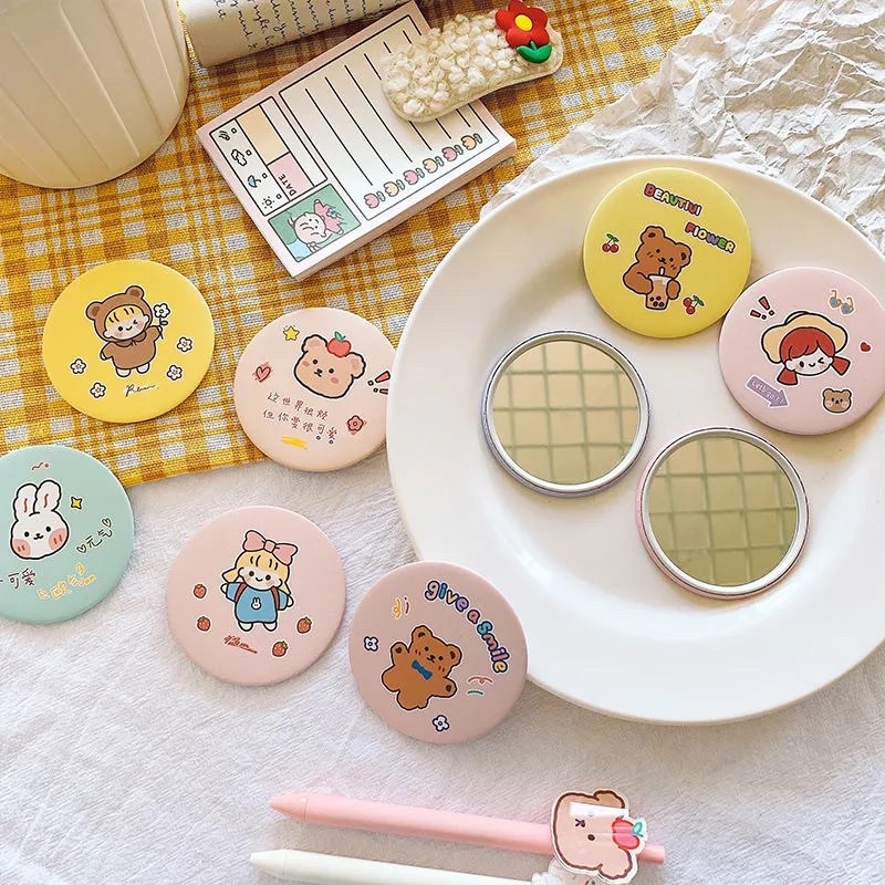 Gương trang điểm mini cầm tay hình tròn bỏ túi một mặt tiện dụng nhiều hoạ tiết cute dễ thương Hàn Quốc