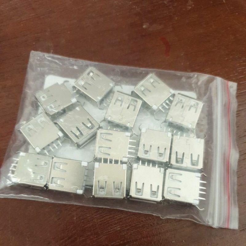 Ổ cắm usb 2.0 có 4 chân hàn dán