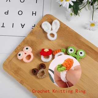 Nhẫn hình ếch handmade bằng len