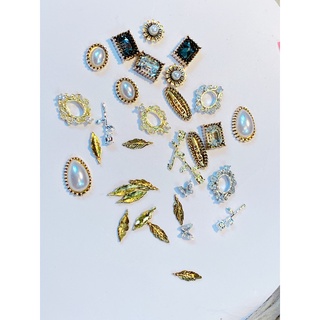 Set charm P.T.Trang mix phong cách cổ điển trang trí móng tay