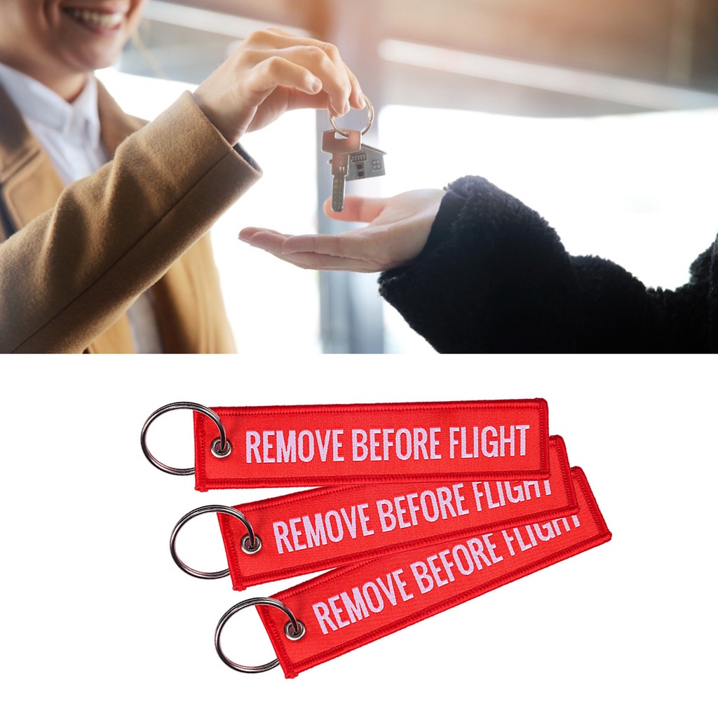 Móc khóa họa tiết chữ Remove Before Flight thời trang